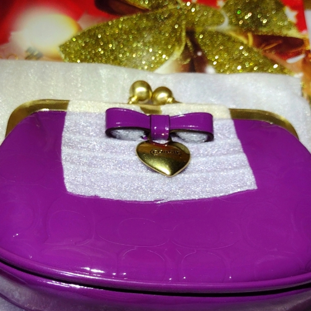 Coach Patent Leather👛 Deep Purple & Gold Hued LG 👛 Purse NWT - Picture 11 of 14
